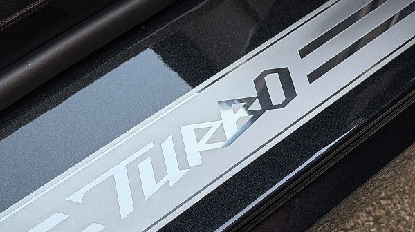 790818_1406709196208_slide bei Donau Automobile in 